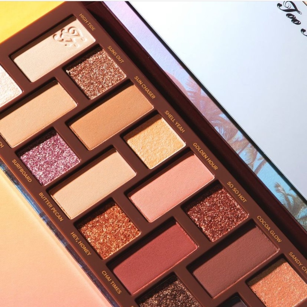 Too Faced Born This Way Sunset Strip Palette - Picture 2 of 12